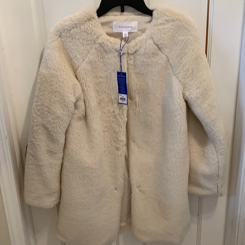 Pop sugar coat size xs never worn beautiful faux short fur luxurious